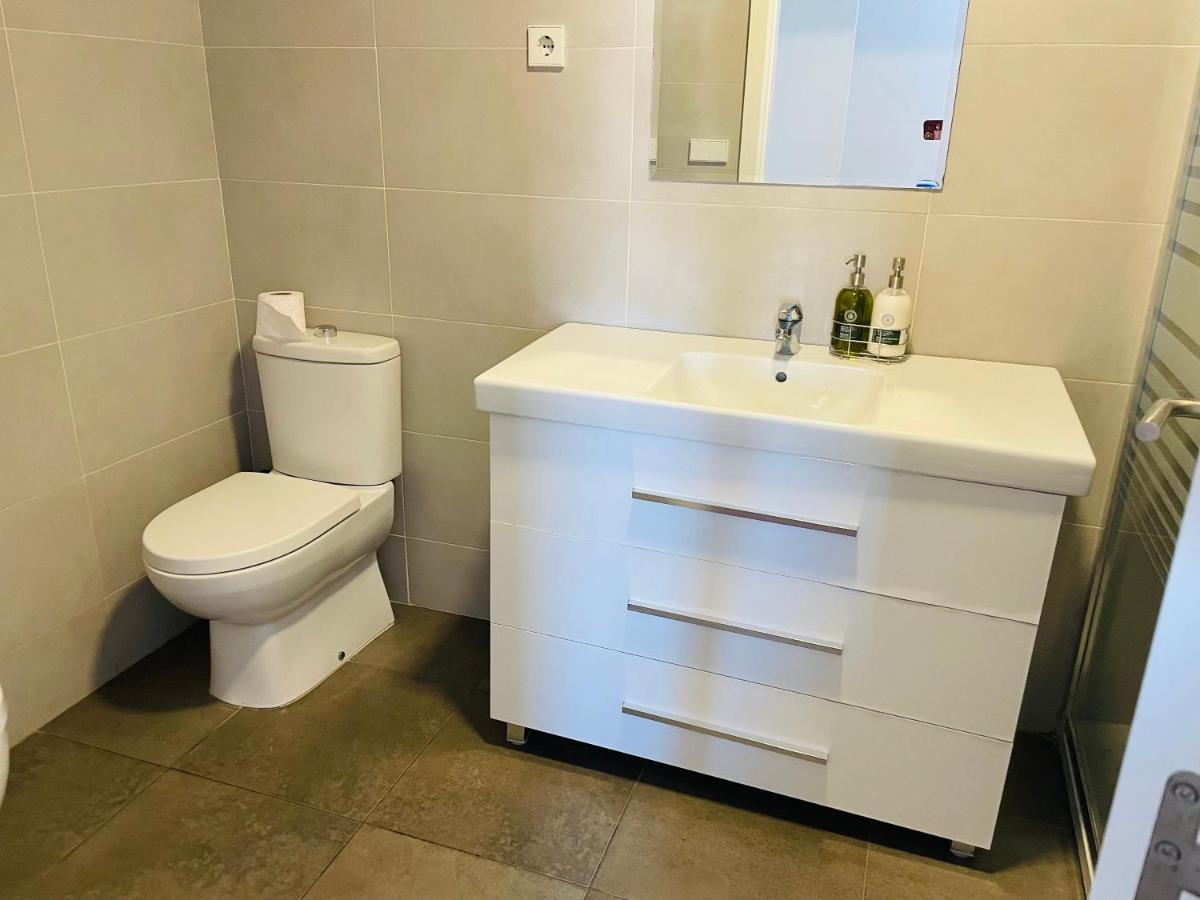 Fira De Barcelona City View Apartment With Garage Parking L'Hospitalet de Llobregat Luaran gambar