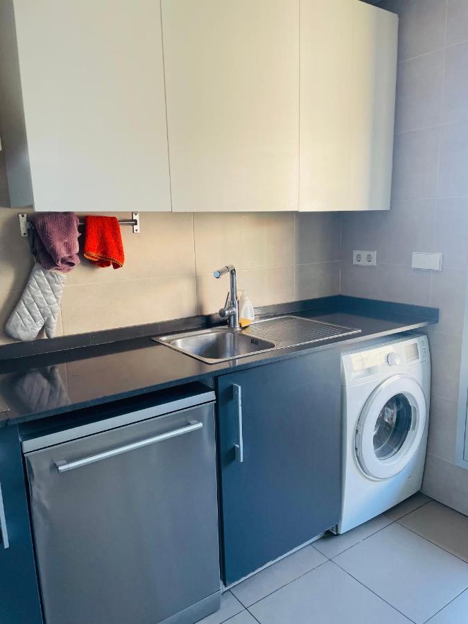 Fira De Barcelona City View Apartment With Garage Parking L'Hospitalet de Llobregat Luaran gambar