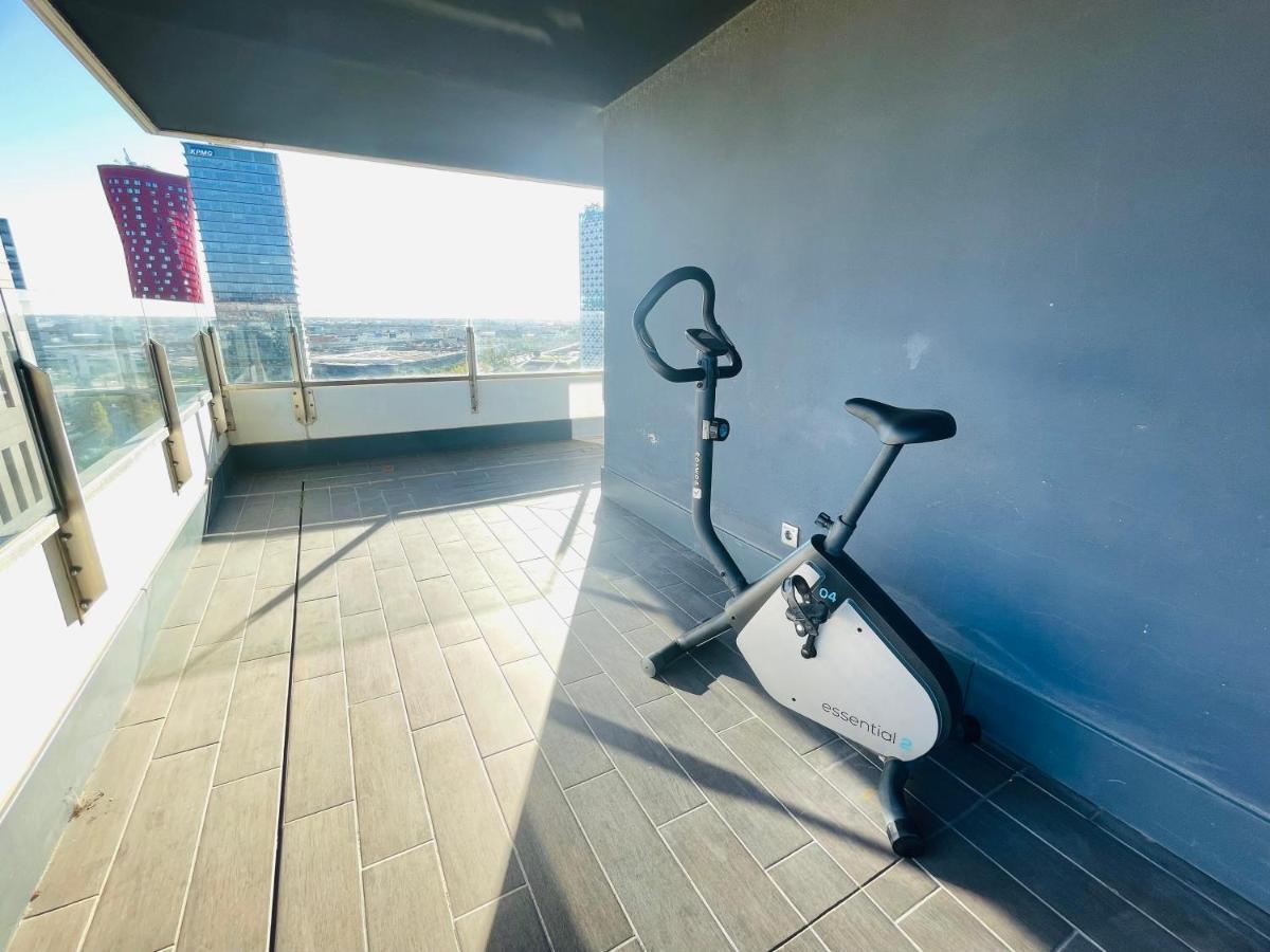 Fira De Barcelona City View Apartment With Garage Parking L'Hospitalet de Llobregat Luaran gambar