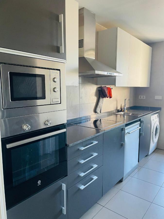 Fira De Barcelona City View Apartment With Garage Parking L'Hospitalet de Llobregat Luaran gambar