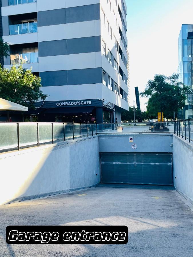 Fira De Barcelona City View Apartment With Garage Parking L'Hospitalet de Llobregat Luaran gambar